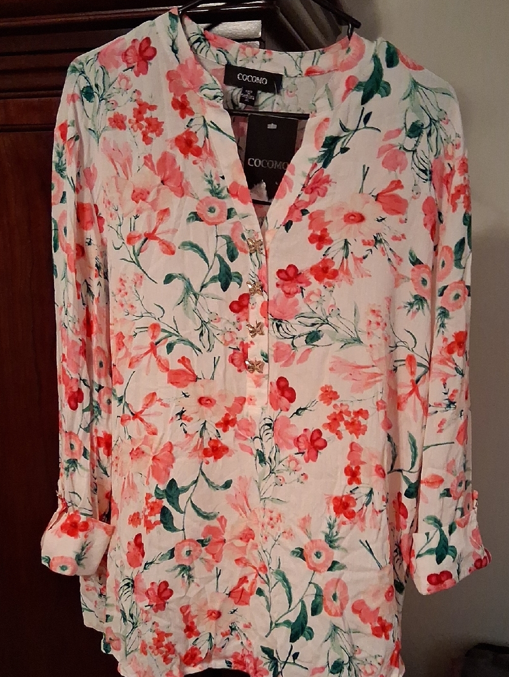 Cocomo Floral Coral-Pink and Green V-Neck Tunic